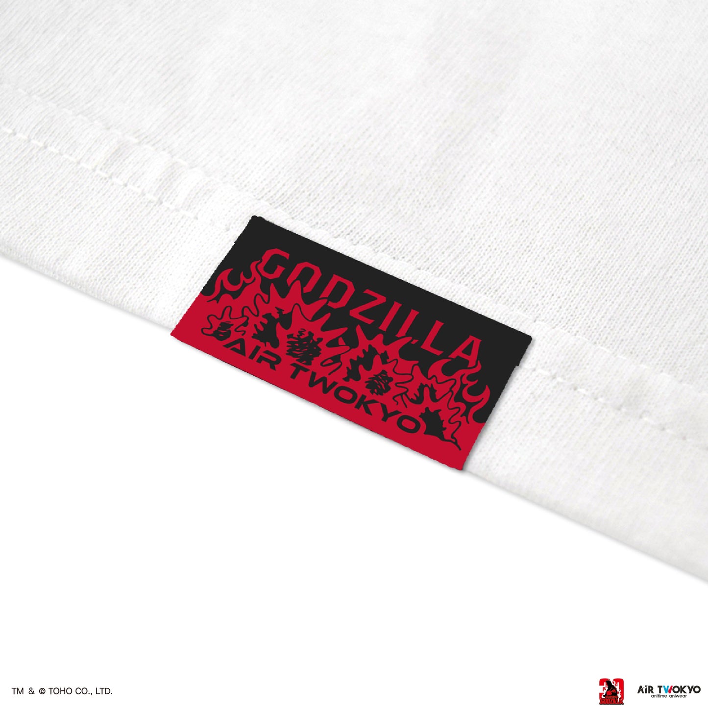 『ゴジラVSデストロイア』30周年 シーンイラストTシャツ 4（ゴジラジュニア）